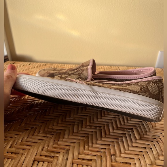 Coach Chrissy Slip On Logo Sneakers Tan & Pink Size 6 - Picture 10 of 11